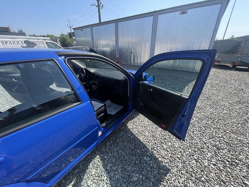 Volkswagen Golf 1.6i SR 100PS 134TKM EXTRA 1A! - fotka 151 z 174