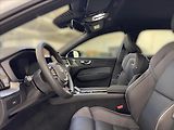 Volvo XC60 (2025) 2,0 B5 AWD Plus Black Ed  B5 - náhled 7