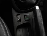 Renault Clio (2017) 1.2 TCe, Serv.kniha, Kůže - náhled 12