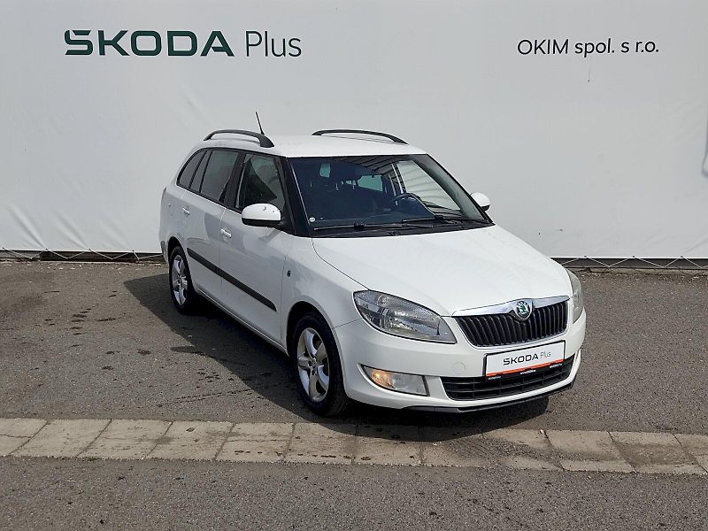 Škoda Fabia (2011) combi Ambiente 1,2 Tsi 63 Kw - fotka 23 z 27