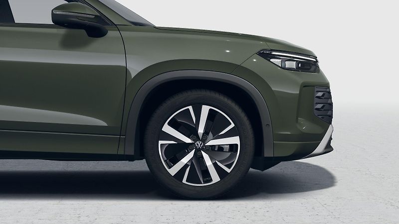 Volkswagen Tayron People 1,5 TSI 150 kW eHybrid - fotka 5 z 9