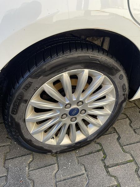 Ford S-MAX (2012) Ford S-MAX 1,6 EcoBoost 118kW/ - fotka 3 z 16