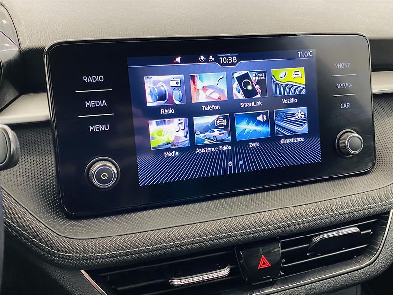 Škoda Fabia 1,0 TSI 81kW Style Plus - fotka 12 z 25