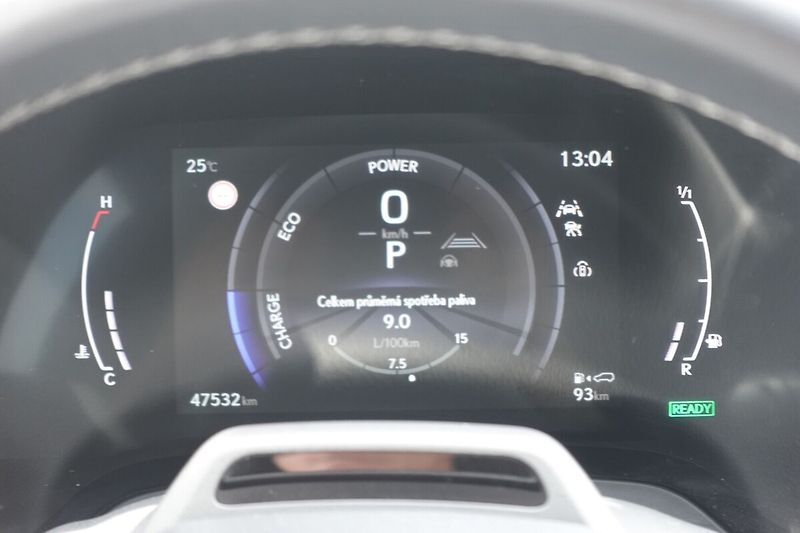 Lexus RX 500h RX500h F Sport Plus - fotka 31 z 39