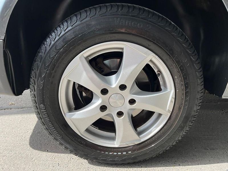 Volkswagen Transporter 2.0TDI/103kW2010/CZ/8MÍST/1.MA - fotka 15 z 59