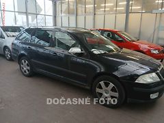 Škoda Octavia (2008) 1.9 TDi, výhřev sed, temp - fotografie inzerátu