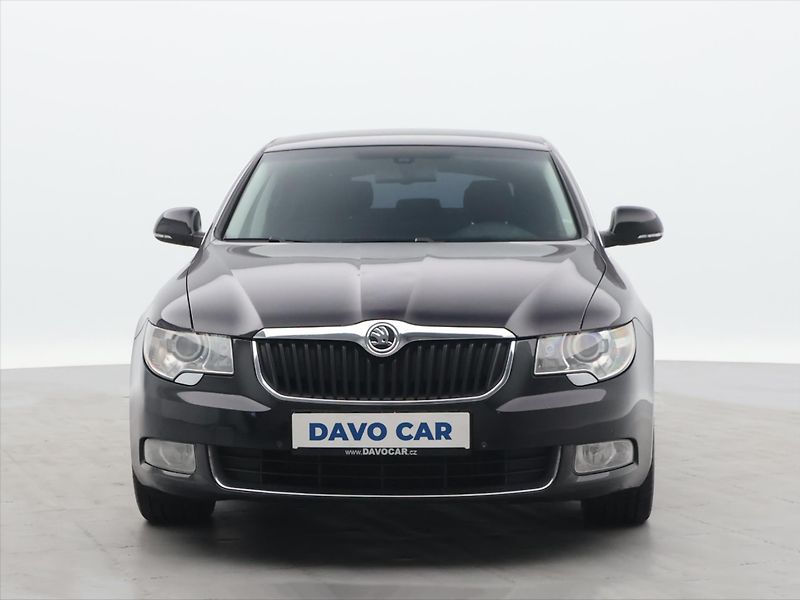 Škoda Superb 2.0 TDI 103kW CZ Xenon Tažné - fotka 2 z 26