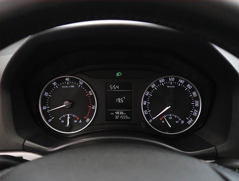 Škoda Octavia (2008) Ambiente Plus 1.6, LPG - fotka 11 z 18