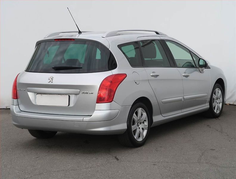 Peugeot 308 (2011) 1.6 VTi, Pan. střecha - fotka 5 z 16