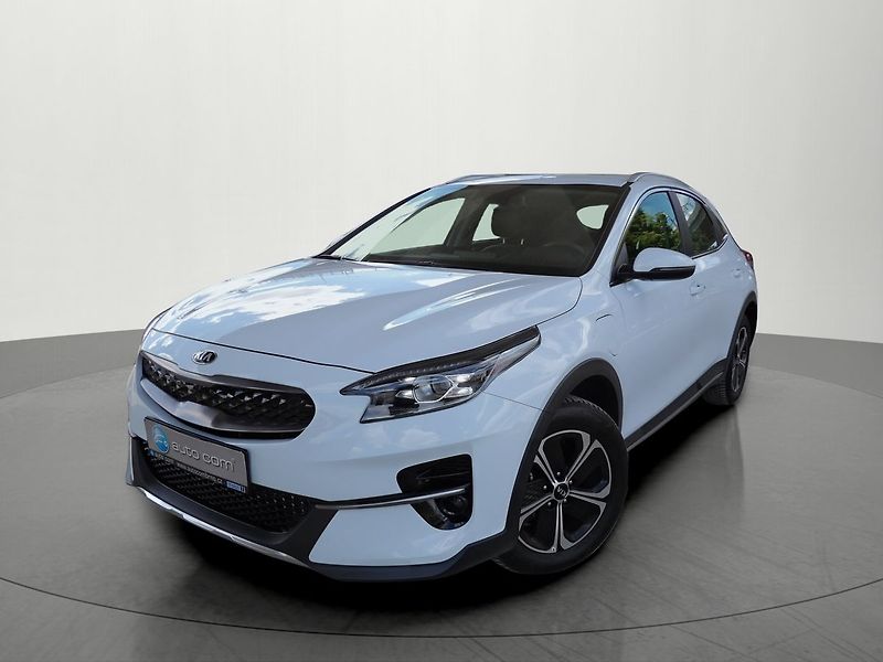 Kia Ceed 1.6GDI PHEV Comfort Tažné - fotka 36 z 36
