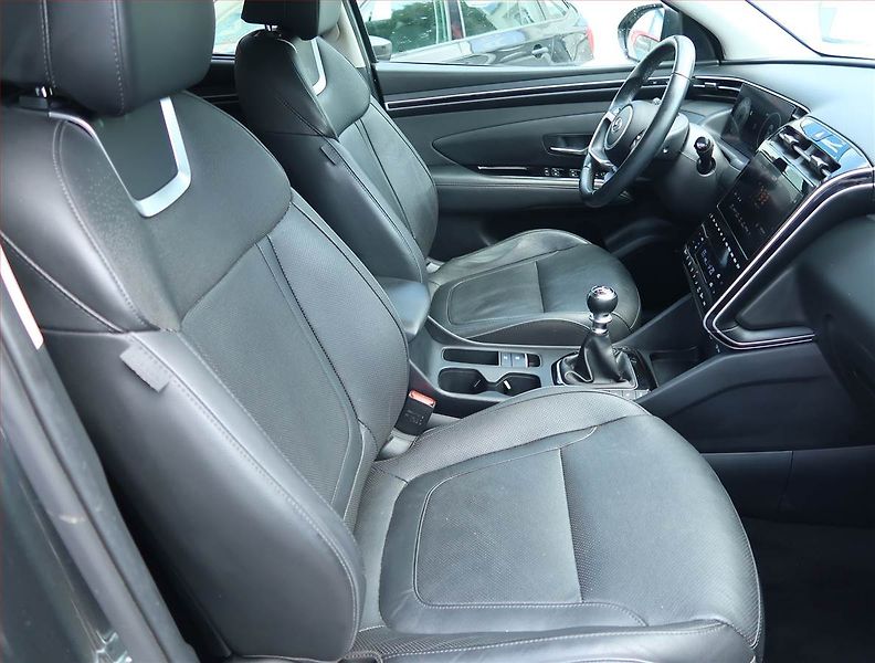 Hyundai Tucson (2021) Style 1.6 T-GDI - fotka 9 z 17
