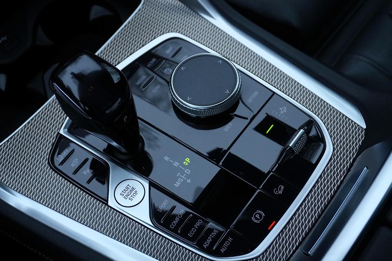 BMW X6 40d, Vzduch, Ventilace, ČR - fotka 19 z 37