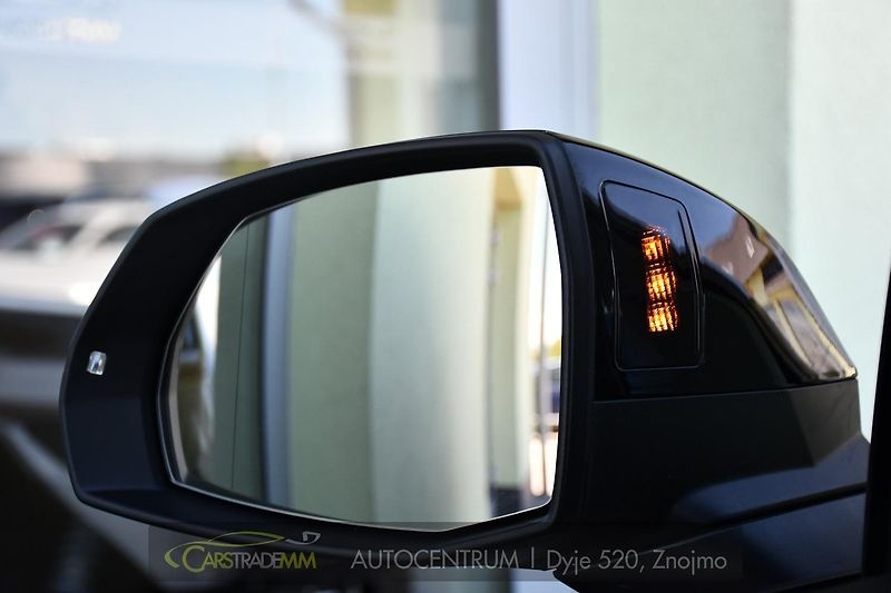 Audi SQ7 4.0TFSI V8 FACELIFT MATRIX - fotka 61 z 61