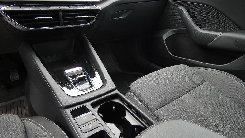 Škoda Octavia 2,0 TDI 85kW Style DSG - fotka 6 z 23