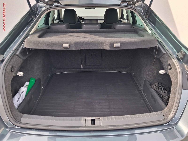 Škoda Octavia (2021) 2.0 TDi, 2.maj,ČR, Style - fotka 7 z 20