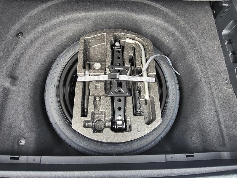 Volkswagen Passat (2026) R-Line 2,0 TDI 110KW-nové - fotka 26 z 29