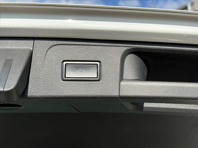 Volkswagen Passat 2,0 Alltrack, 4x4 - fotka 23 z 24