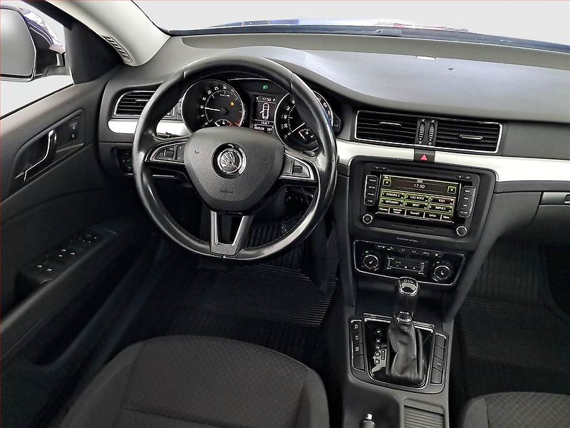 Škoda Superb (2014) 2.0 TDI, Automat, Navi, Xenony - fotka 7 z 19