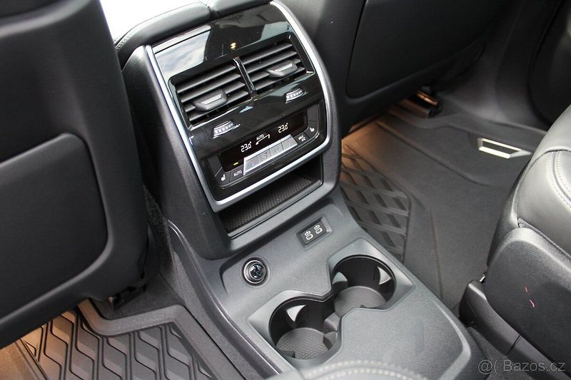 BMW X7 xDrive40d Mpaket - fotka 5 z 17