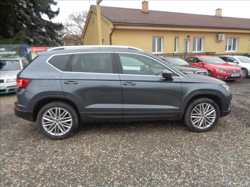 Seat Ateca 2,0 - fotka 8 z 22