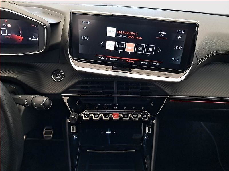 Peugeot 2008 (2021) GT 1.2 PureTech, Serv.kniha - fotka 11 z 19