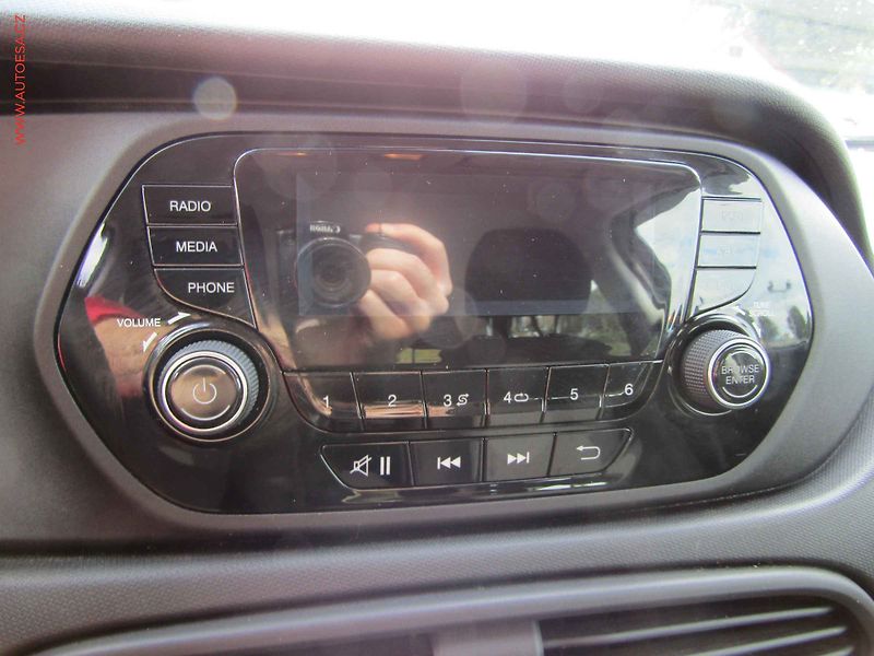 Fiat Tipo (2020) 1.4 i, 2.maj,ČR, Klima - fotka 12 z 18