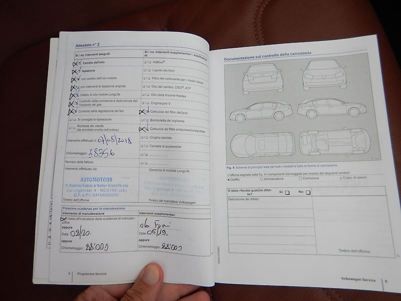 Volkswagen Touareg 3.0 TDI V6, 4x4, DSG - fotka 30 z 31