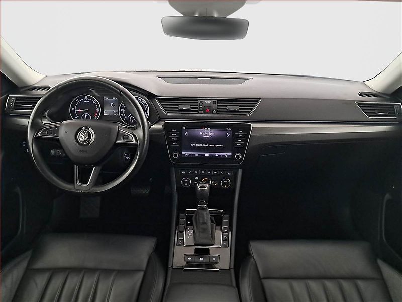 Škoda Superb (2018) Style Plus 2.0 TDI, Automat - fotka 8 z 23