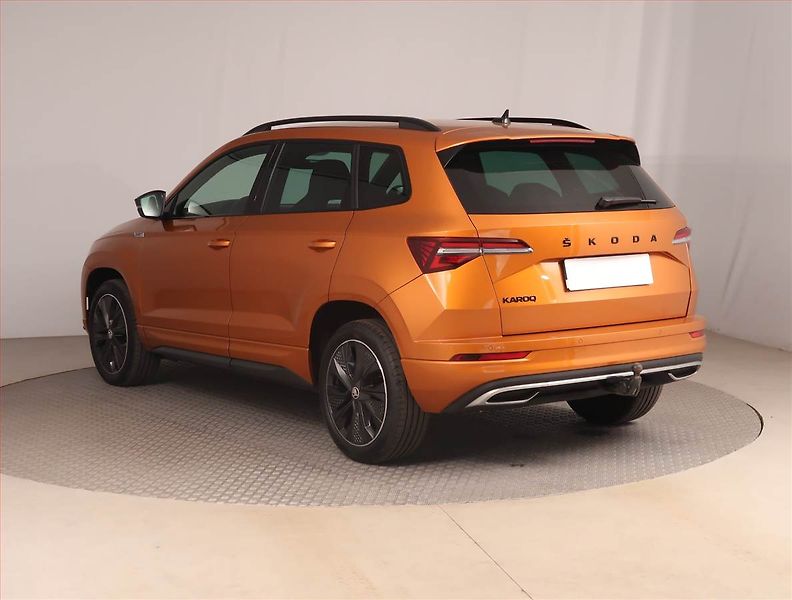 Škoda Karoq (2023) Sportline 1.5 TSI, Sport-Line - fotka 4 z 20