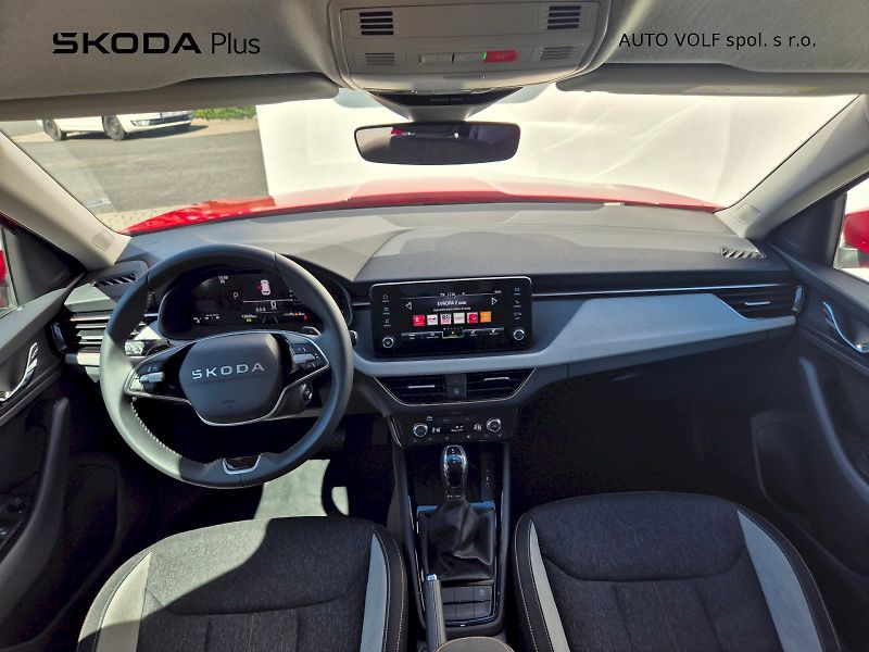 Škoda Kamiq (2025) Top Selection 1.0TSi 85kW 7° a - fotka 5 z 30