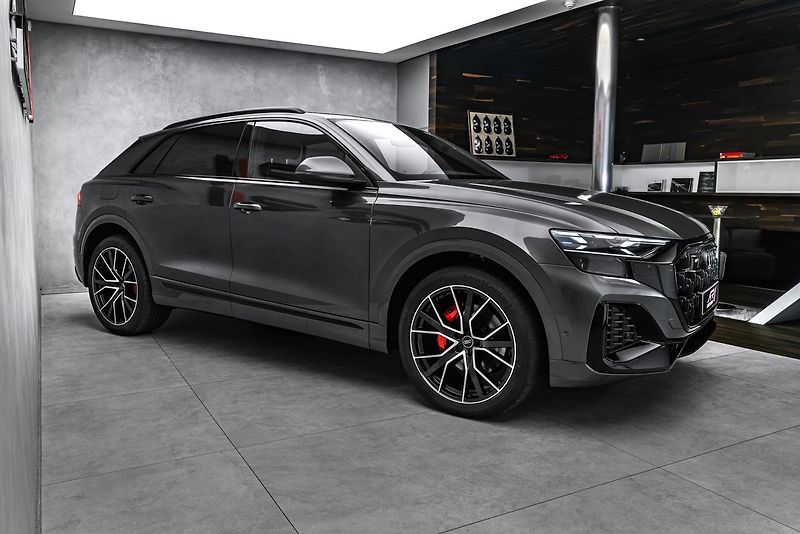 Audi Q8 50TDI 2x Sline Laser Vzduch B& - fotka 4 z 23