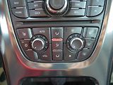Opel Astra (2011) 1.7 CDTI, Klima, AC - náhled 18
