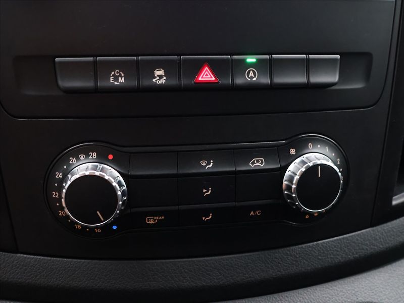 Mercedes-Benz Vito 2,1 119CDI 140kW BlueTEC XL - fotka 24 z 32