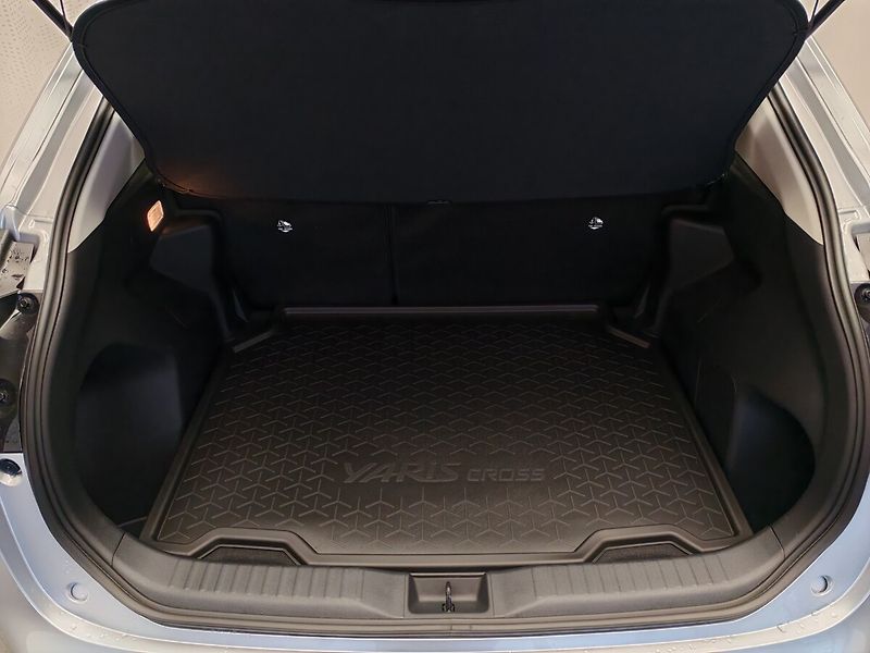 Toyota Yaris Cross 1.5 AT Hybrid Comfort - fotka 9 z 31