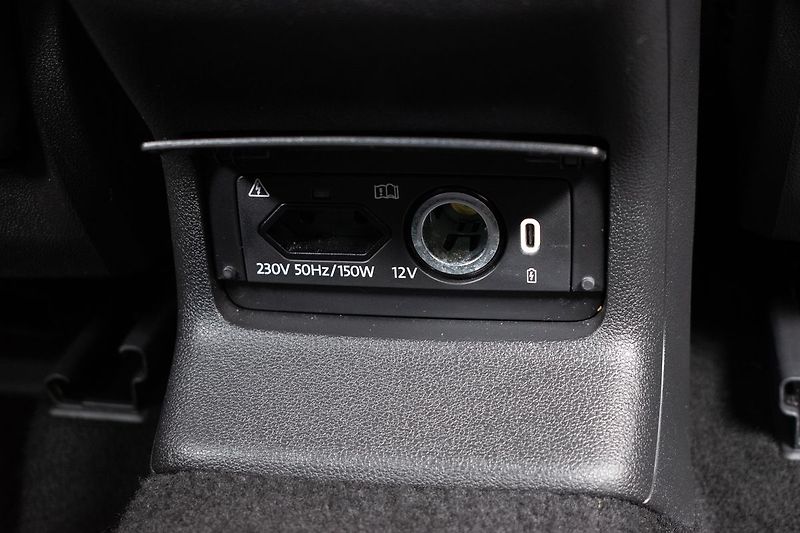 Škoda Kodiaq 2.0 TDI STYLE+*TAŽNÉ*DPH*ČR 1M - fotka 15 z 48