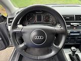 Audi A4 1.9 TDI - náhled 17