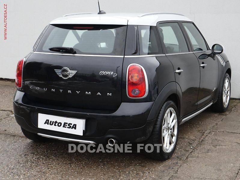 Mini Countryman (2014) 2.0D 4X4, 2.maj, AT, kůže - fotka 6 z 19
