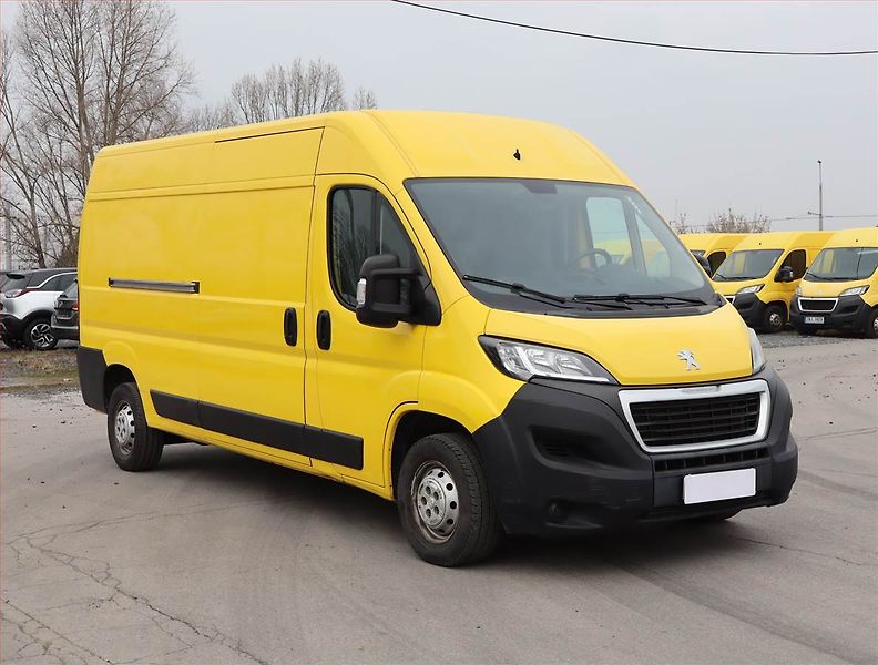 Peugeot Boxer (2018) 2.0 BlueHDi, L3H2, 13m3, 1.0t - fotografie inzerátu