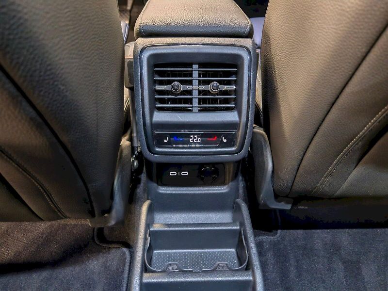 Škoda Kodiaq (2024) iV 1.5 TSI 150 kW DSG Exclusiv - fotka 28 z 33