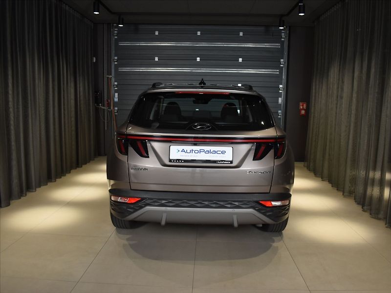 Hyundai Tucson 1,6 1.6 T-GDI tažné - fotka 5 z 17