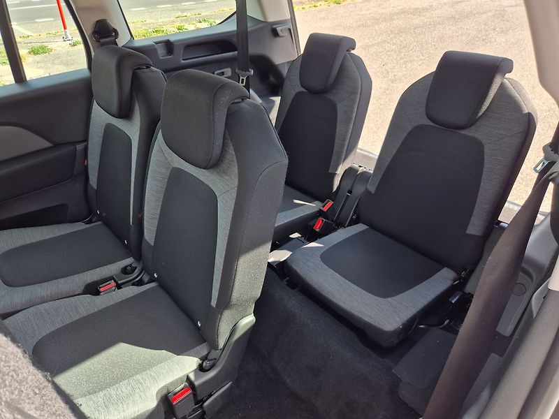 Citroën Ostatní 1.5HDi 96kW, odpočet DPH - fotka 19 z 26