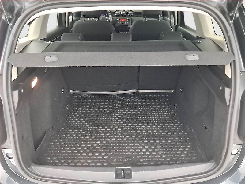 Dacia Duster (2021) 1.0 TCe, LPG, ČR,1.maj - fotka 14 z 19