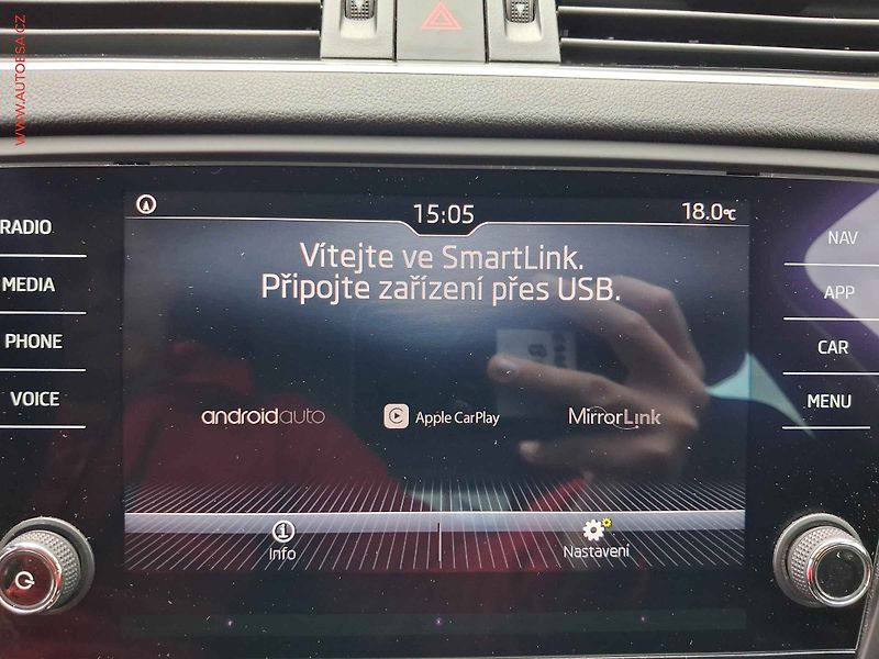 Škoda Octavia (2017) 2.0 TDi, Drive, LED, navi - fotka 18 z 19