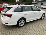 Škoda Octavia (2023) 2.0TDI STYLE NEHAVAROVANÉ - náhled 3