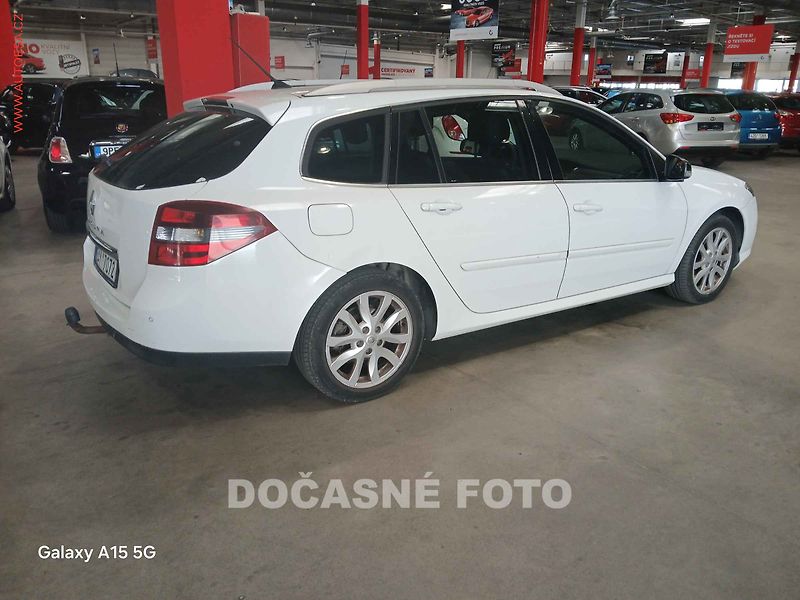 Renault Laguna (2010) 1.5 Dci, navi, autoAC - fotka 2 z 3
