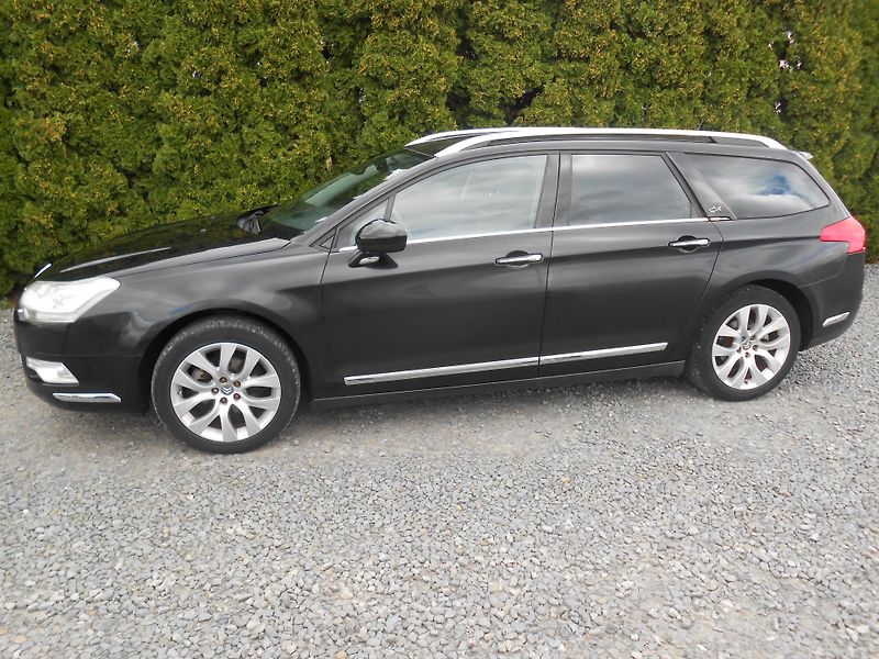 Citroën C5 2.0HDi 120KW,NAVI,XENONY! - fotka 32 z 37