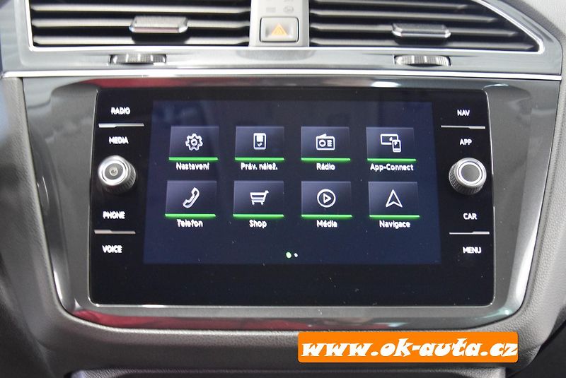 Volkswagen Tiguan 1.5 TSi ELEGANCE DSG  - fotka 43 z 62