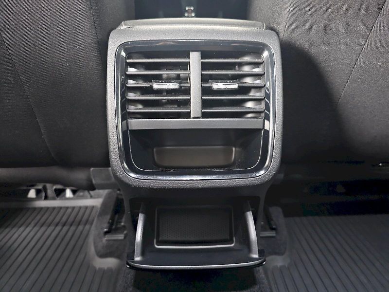Škoda Octavia (2021) combi 1.5TSi 110kW AMBITION PL - fotka 29 z 32