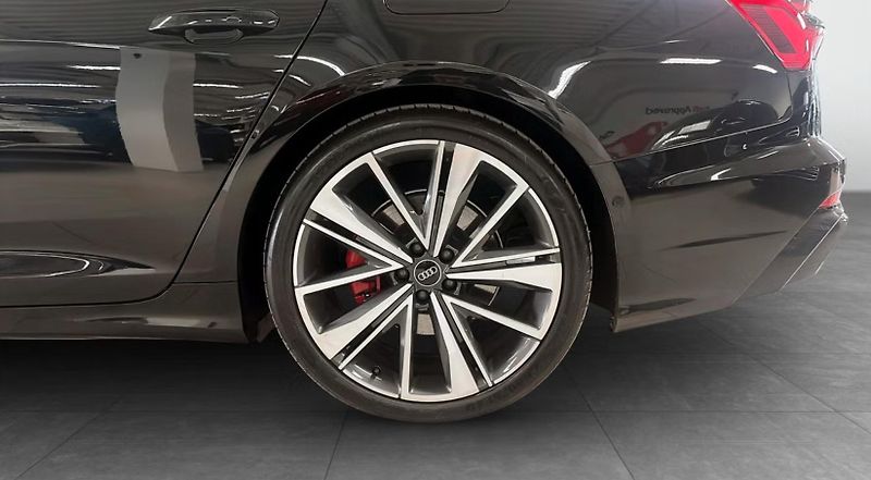Audi A6 Avant 55 TFSI e Quattro S Line Kam. - fotka 6 z 12
