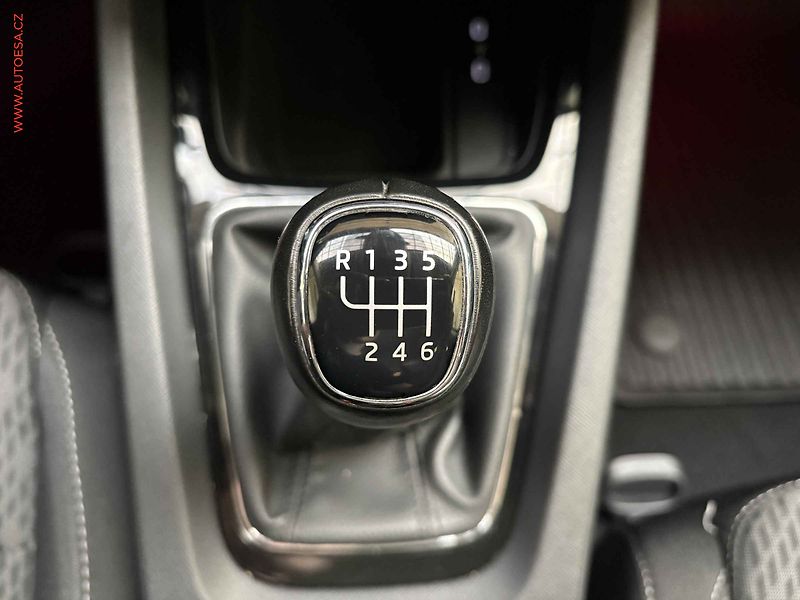 Škoda Octavia (2021) 1.5 TSi, ČR, Style, LED - fotka 18 z 18